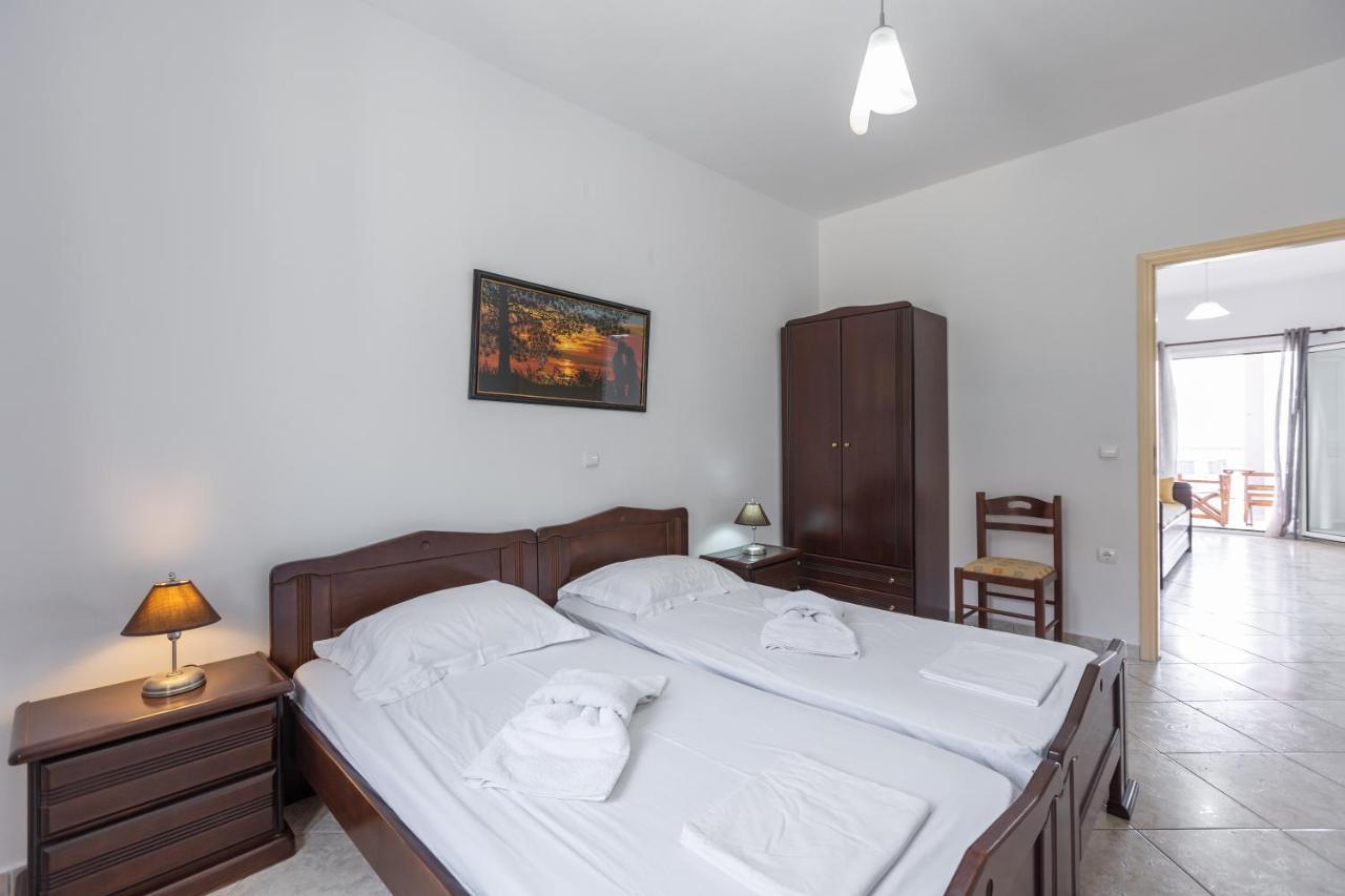 Alicia Studios Fársa Exteriér fotografie