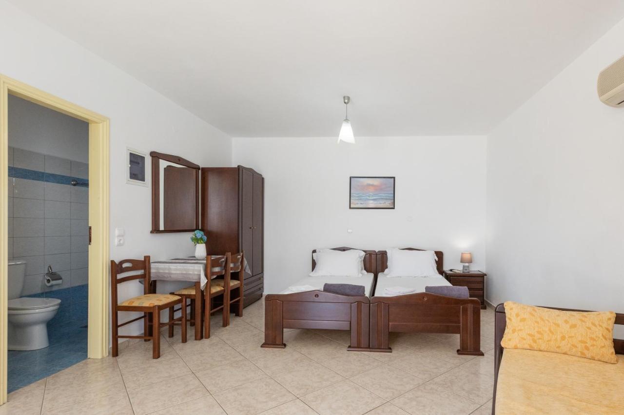 Alicia Studios Fársa Exteriér fotografie
